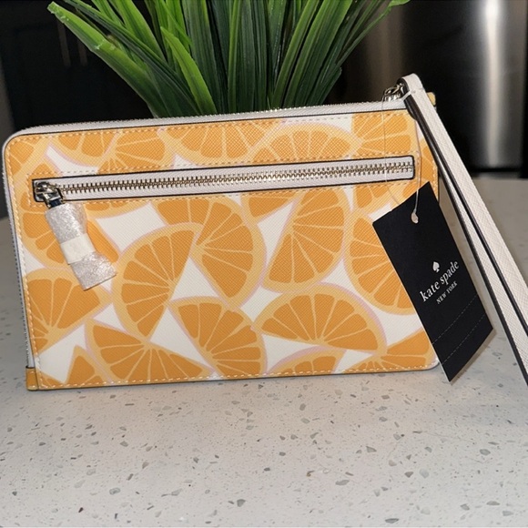 Kate Spade Staci Orange Slice Zip Wristlet NWT MSRP $139